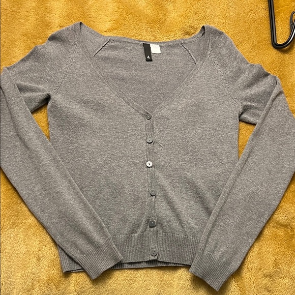 H&M Sweaters - H&M Divided | Women’s Size XS-S Gray V-Neck Button-Up Sweater